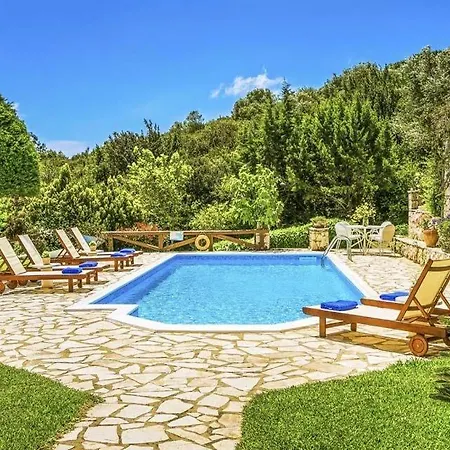 Kato Kateleios Sleeps 6 Pool Air Con Wifi Villa *