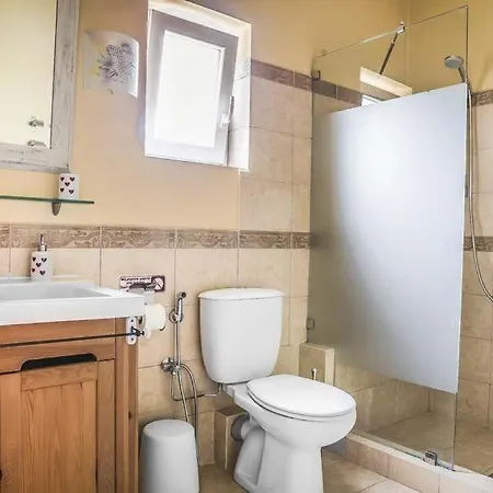 Kato Kateleios Sleeps 6 Pool Air Con Wifi Villa *