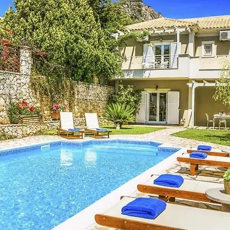 Villa Kato Kateleios Sleeps 6 Pool Air Con Wifi *